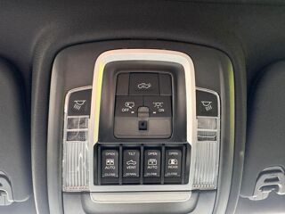 RAM 1500 CREW LAIE SPORT NIGHT EDITION AIR 2025 occasion 91830 Le Coudray-Montceaux