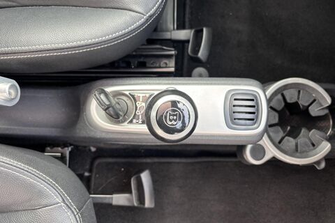 ForTwo Smart Coup&eacute; 1.0i 102 ch Softouch Brabus Xclusive Phase 3 -To 2012 occasion 78760 Jouars-Pontchartrain