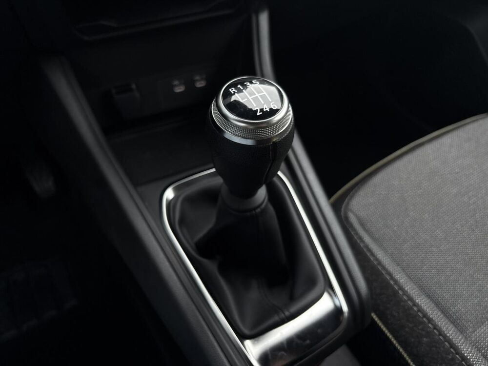 Captur TCE 100 Techno avec Cam&eacute;ra, OpenR Link 10,4\' et Harman Kard 2025 occasion 35300 Foug&egrave;res