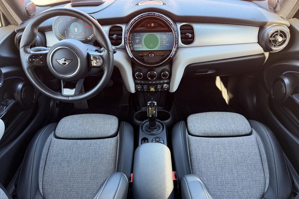 Cooper D Electric - 184 F56 LCI COUPE Cooper SE Electric - CARPLAY - 2021 occasion 78760 Jouars-Pontchartrain