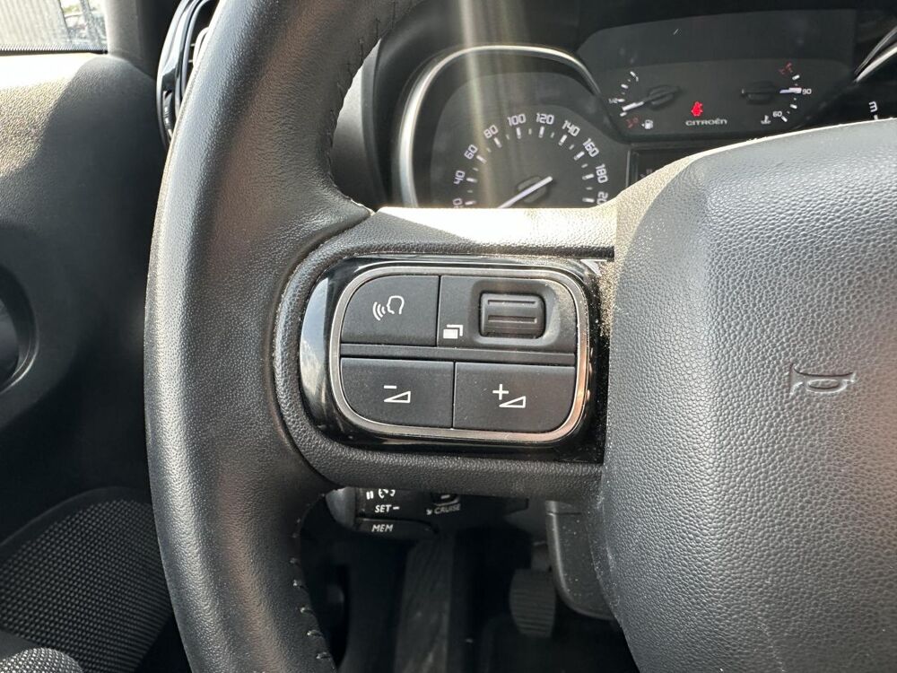 C3 Aircross 1.2 110CH SHINE APPLE CARPLAY ENTRETIEN ET KIT DISTRIB A JOU 2020 occasion 33450 Montussan