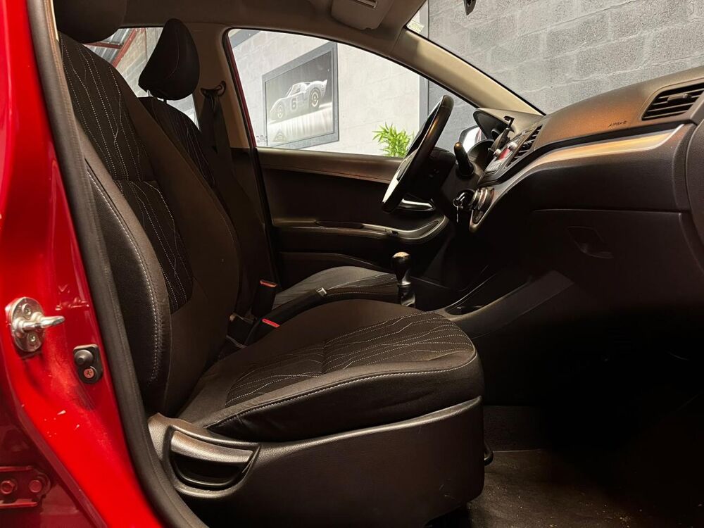 Picanto 1.0 69CH FINITION REVELATION - GARANTIE 6 MOIS MINIMUM 2015 occasion 33700 M&eacute;rignac