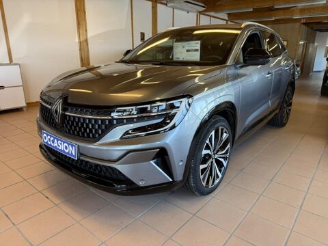 Renault Austral 1.2 E-Tech Hybride - 200 - BVA multi-modes Iconic Esprit Al 2023 occasion M&eacute;rignac 33700