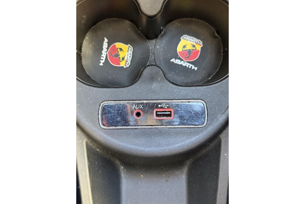 500 ABARTH 595 TURISMO 1.4 T-JET 165 CH BVA TOIT NOIR ECHAPPEMEN 2018 occasion 78760 Jouars-Pontchartrain