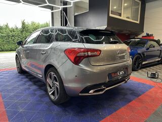 DS5 2.0 BlueHDi 16V 180 BV EAT6 BERLINE Sport Chic 2016 occasion 33370 Artigues-pr&egrave;s-Bordeaux