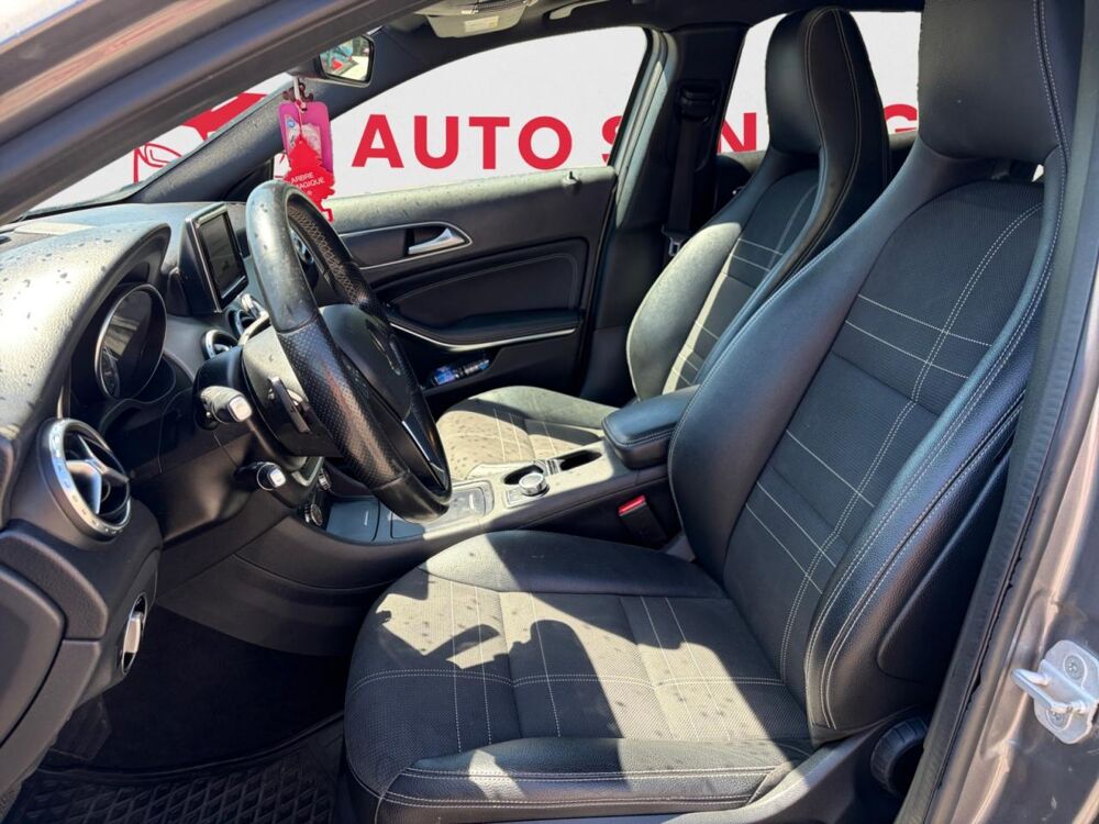 Classe GLA GLA 220 CDI - BV 7G-DCT - BM X156 Edition 1 4-Matic 2015 occasion 13400 Aubagne