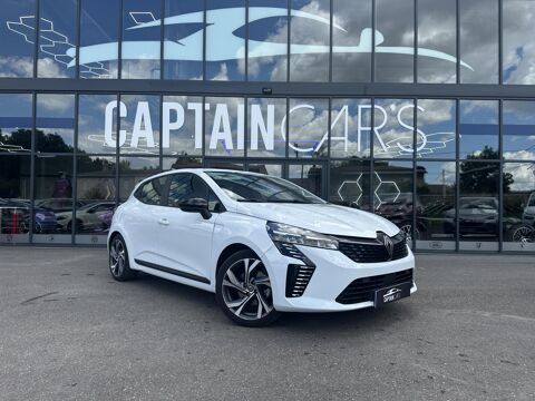 Annonce voiture Renault Clio 17490 €