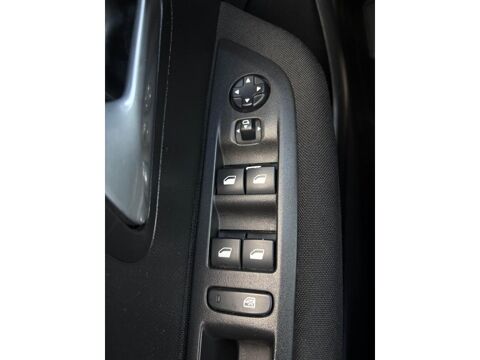208 e- ACTIVE BUSINESS 136 50 kWh ELECTRIQUE 2021 occasion 44700 Orvault