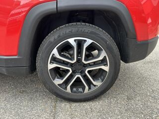 Compass 1.5 T 130 MHEV HYBRID SWISS ALTITUDE 2WD BVA 2024 occasion 94360 Bry-sur-Marne
