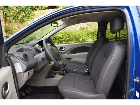 Twingo 1.2i - 60 II BERLINE Dynamique PHASE 1 2008 occasion 06250 Mougins