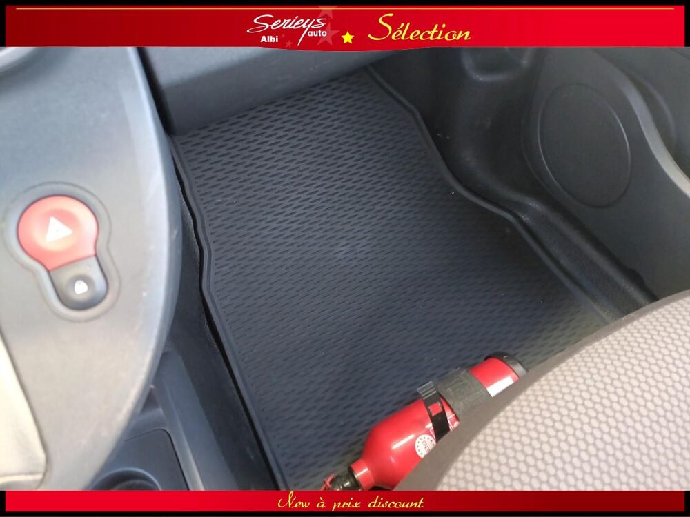 Kangoo Express GRAND CONFORT dCi 95 GRILLE DE PROTECTION 2020 occasion 81000 Albi