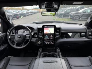 RAM 1500 CREW LIMITED [BATMAN] EDITION BOX HAYON MULTI V8 5,7 2026 occasion 91830 Le Coudray-Montceaux