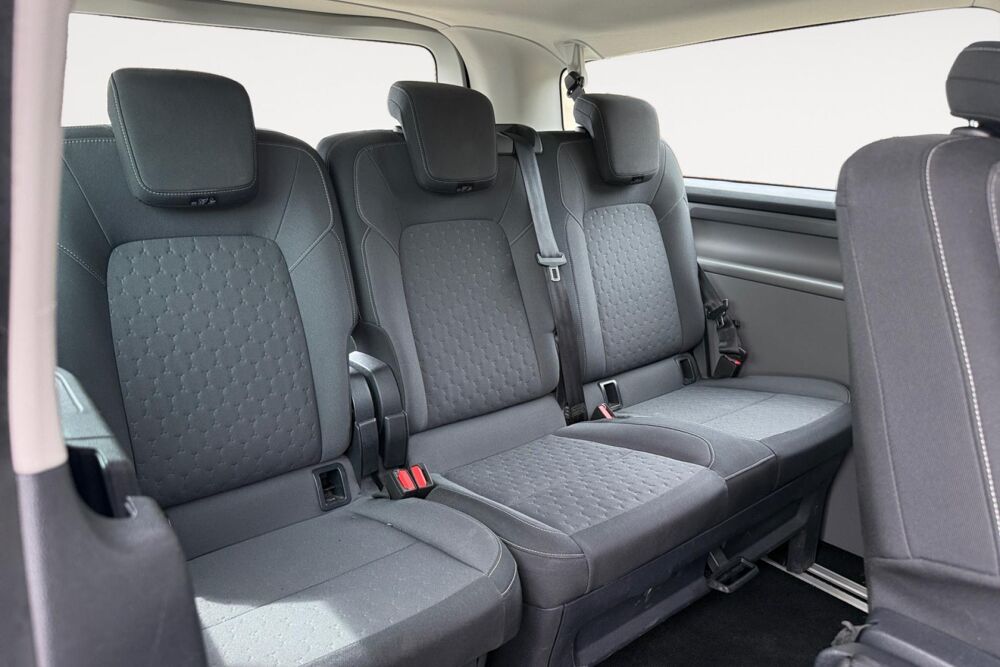 Tourneo VP II 320 L2 2.0 ECOBLUE 150 TITANIUM 9PL BVM6 2024 occasion 38550 Clonas-sur-Var&egrave;ze