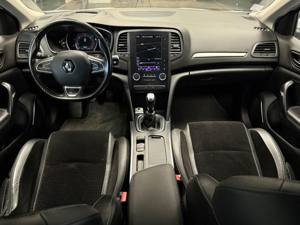 M&eacute;gane 4 1.6 dCi 130 Intens - Suivi Renault - Camera - affichage te 2017 occasion 60740 Saint-Maximin