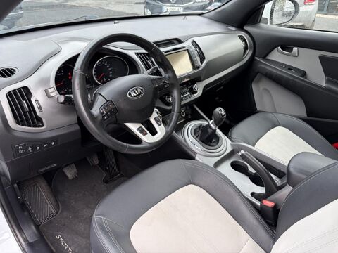 Sportage 1.7 CRDI 115ch / 2015 / prenium / reprise possible 2015 occasion 30260 Orthoux-S&eacute;rignac-Quilhan