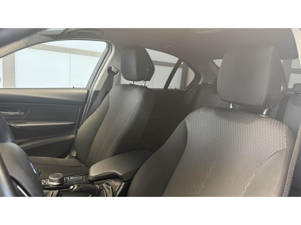 S&eacute;rie 3 320i Lounge F30 LCI - 184ch - Entretien BMW 2018 occasion 60740 Saint-Maximin