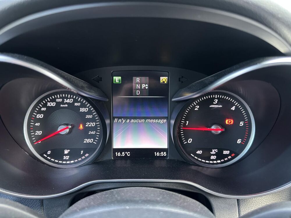 Classe GLC 220D BVA 9G-TRONIC FASCINATION 4-MATIC TOIT OUVRANT/CAMERA 3 2016 occasion 33450 Montussan