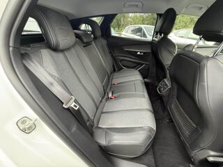 3008 Hybrid - 225 - BV e-EAT8 Allure Pack GPS + CAMERA AR + CARPL 2022 occasion 19100 Brive-la-Gaillarde