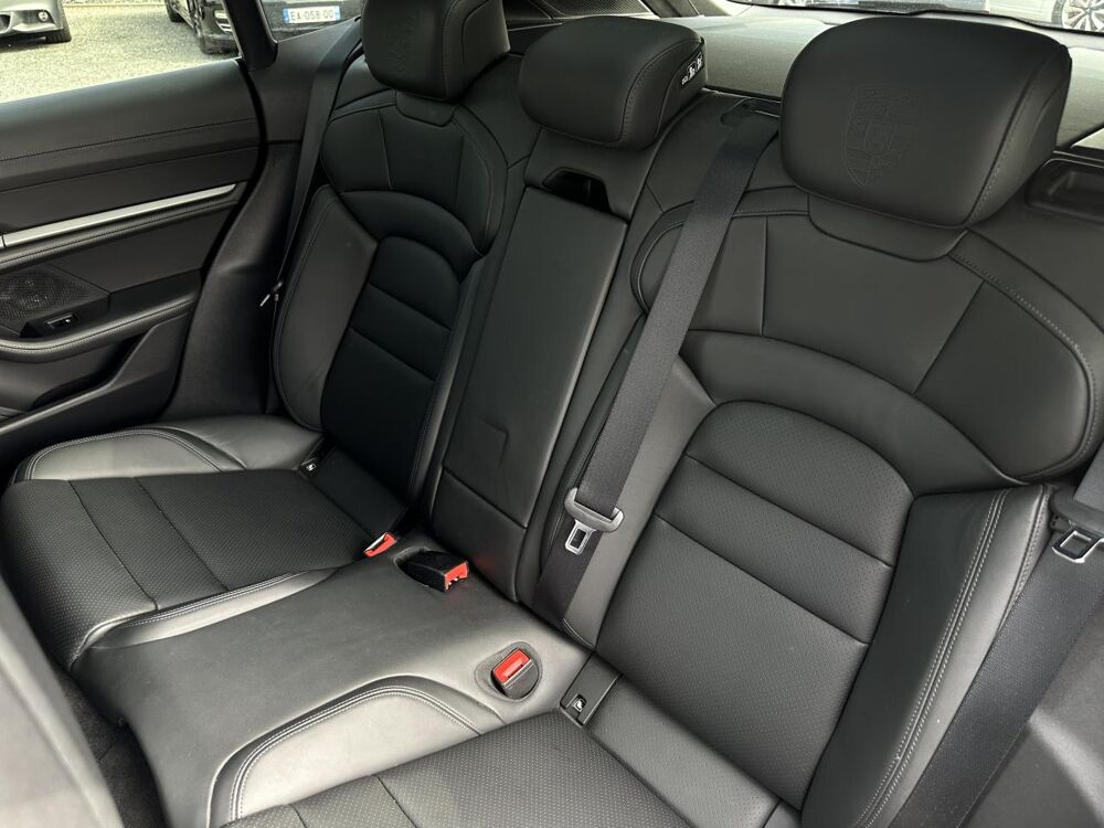 Taycan CROSS TURISMO 4 PH 1 476 CH-PAC-5 PL-COVERING + 33K? OPTIONS 2022 occasion 33127 Saint-Jean-d'Illac