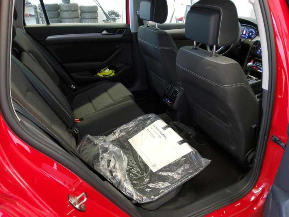 Passat 2.0 TDI 122 DSG Business 2024 occasion 35300 Foug&egrave;res