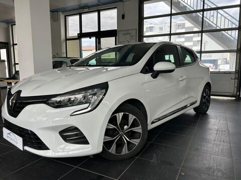 Annonce voiture Renault Clio 9390 €