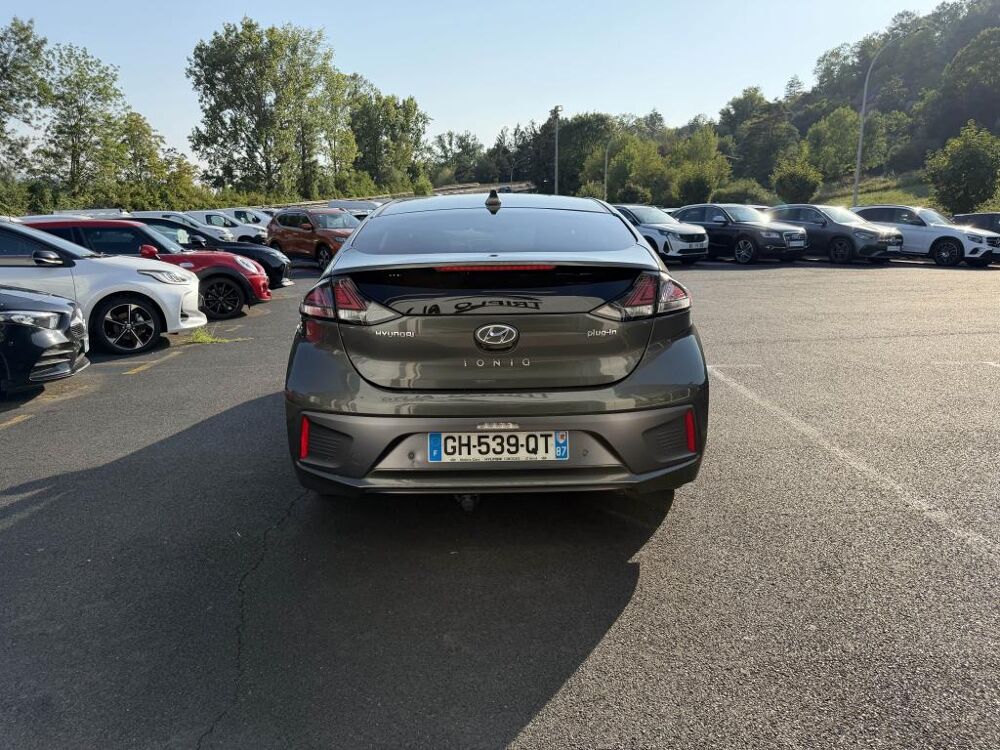 Ioniq Plug-in Cr&eacute;ative gps + clim + camera AR 2022 occasion 19100 Brive-la-Gaillarde