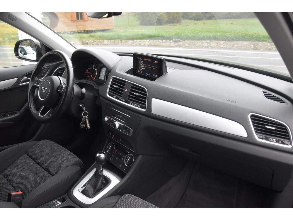 Q3 2.0 TDI - 150 - BV S-tronic Ambiente PHASE 2 2016 occasion 06250 Mougins