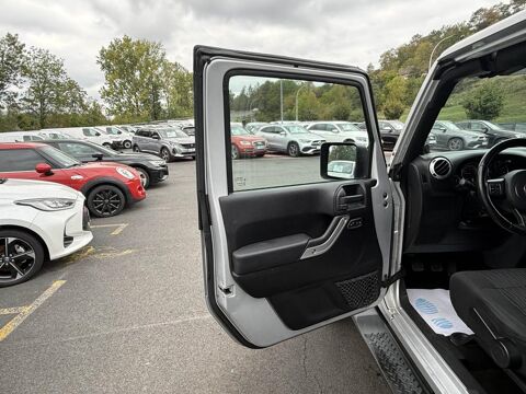 Wrangler 2.8 CRD 200CH Unlimited Sahara ATTELAGE + GPS + CLIM 2012 occasion 19100 Brive-la-Gaillarde