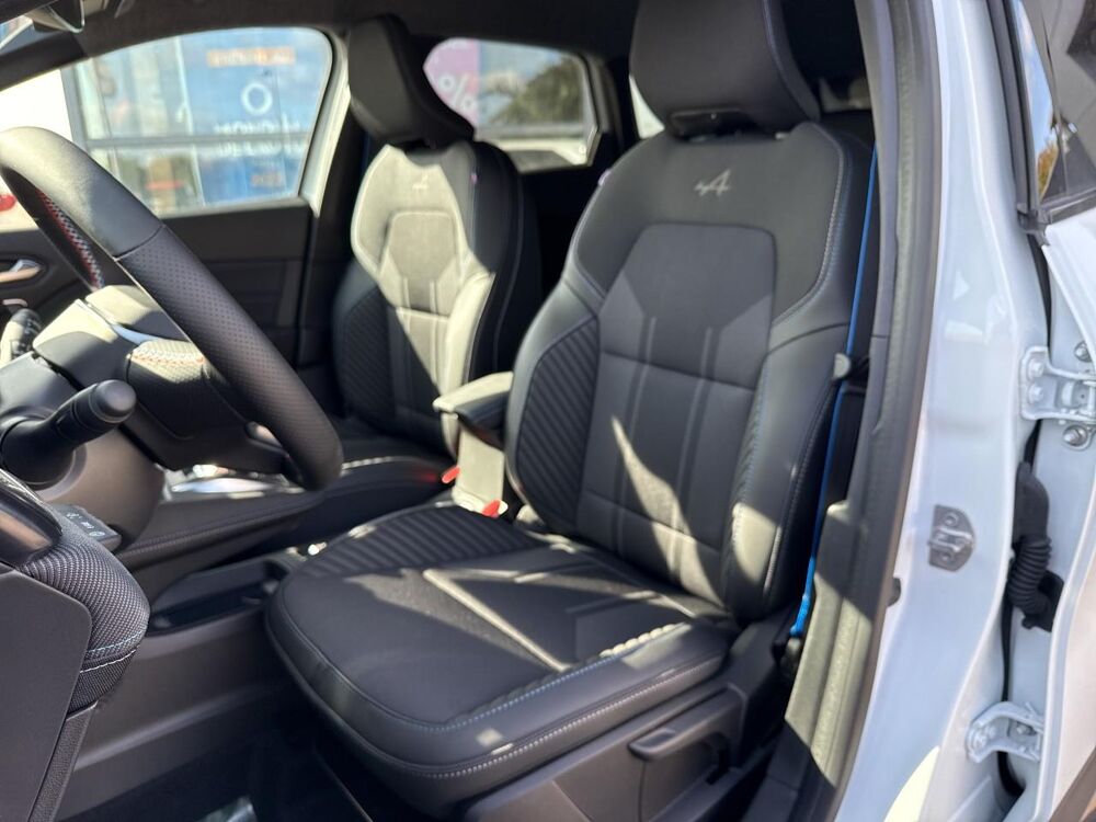 Symbioz 1.8 e-tech full hybrid 160 esprit alpine 2026 occasion 57525 Talange