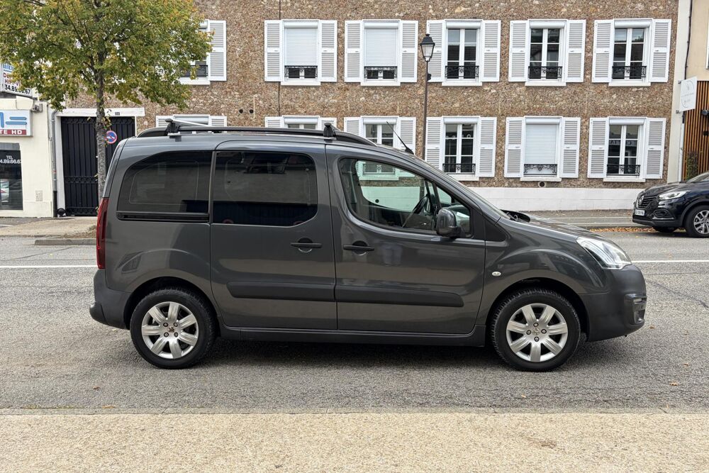 Partner PEUGEOT TEPEE 1.6 BLUEHDI 100-CARPLAY-CAM&Eacute;RA-DISTRIBUTION NE 2016 occasion 78760 Jouars-Pontchartrain
