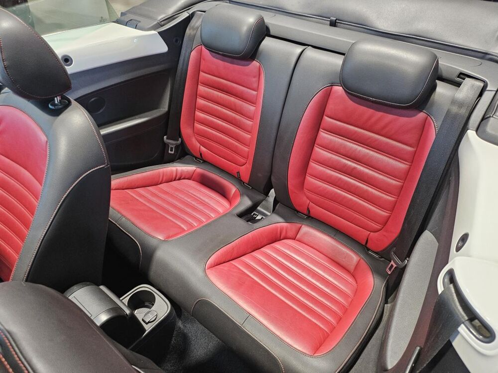 COCCINELLE II CABRIOLET 1.4 TSI 160 60\'S EDITION 2013 occasion 26000 Valence
