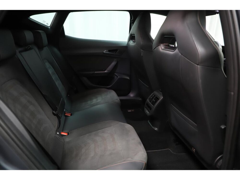 Formentor 1.4 e-Hybrid 245 Tribe Edition DSG 6 VZ 2024 occasion 06550 La Roquette-sur-Siagne