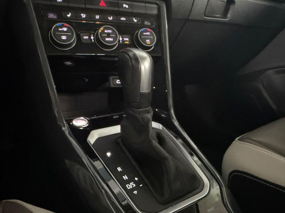 T-ROC 1.5 TSI Evo - 150 - Start&Stop - BV DSG 7 Carat Exclusive 2020 occasion 38400 Saint-Martin-d'H&egrave;res