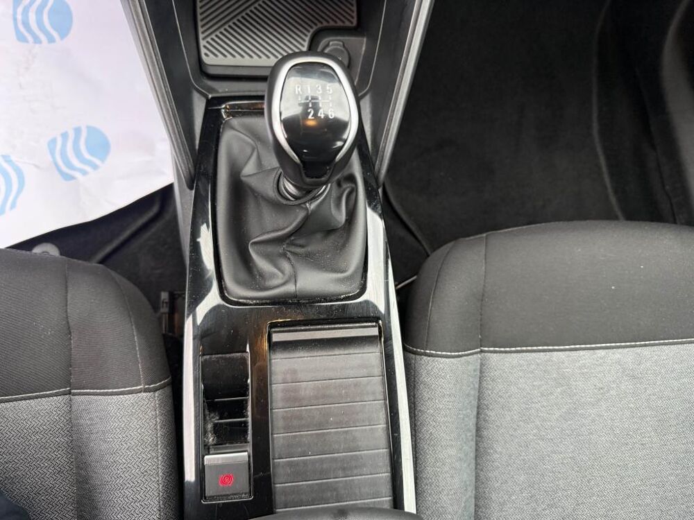 C4 1.5 BlueHDi - 110 S&S Feel Pack carplay + clim + radar AR 2022 occasion 19100 Brive-la-Gaillarde