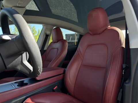 Model Y RWD Standard PH1 SELLERIE CUIR SUR MESURE - GARANTIE 12 MOI 2023 occasion 33127 Saint-Jean-d'Illac