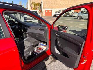 Arona 1.0 EcoTSI - 95 S&S Urban gps + clim + camera AR + Radar AR 2021 occasion 19100 Brive-la-Gaillarde