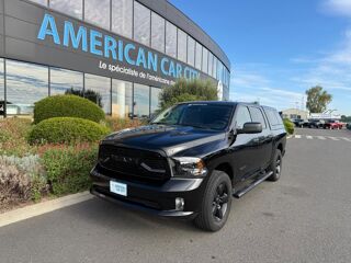 RAM 1500 CREW SLT CLASSIC BLACK PACKAGE 2022 occasion 91830 Le Coudray-Montceaux