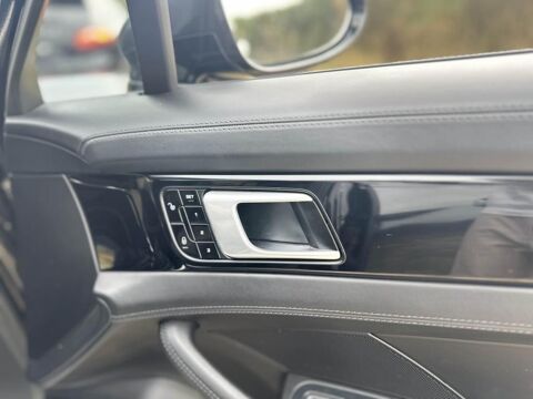Panamera V6 4 E-HYBRID 462 PDK - TOIT PANO - ROUES ARRIERE DIRECTRICE 2017 occasion 13760 Saint-Cannat