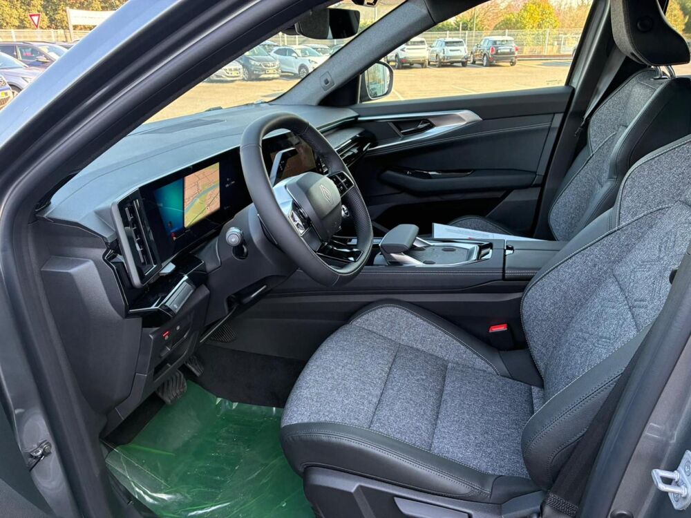 Rafale 1.2 E-Tech Full Hybride - 200 - BVA multi-modes 2025 Techno 2025 occasion 31660 Bessi&egrave;res