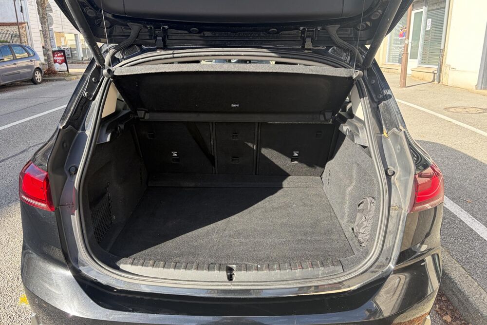 Serie 2 218d ACTIVE TOURER - 150 CH - Business Design - CARPLAY - CA 2023 occasion 78760 Jouars-Pontchartrain