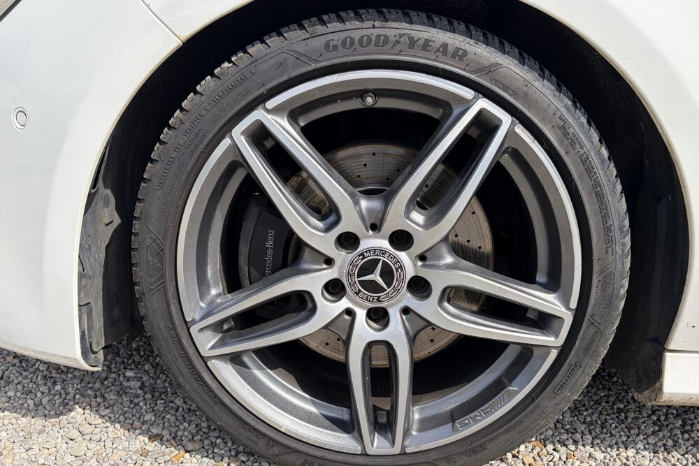 Classe CLA Shooting Brake 220 d 7G-DCT Fascination Pack amg 2018 occasion 78760 Jouars-Pontchartrain