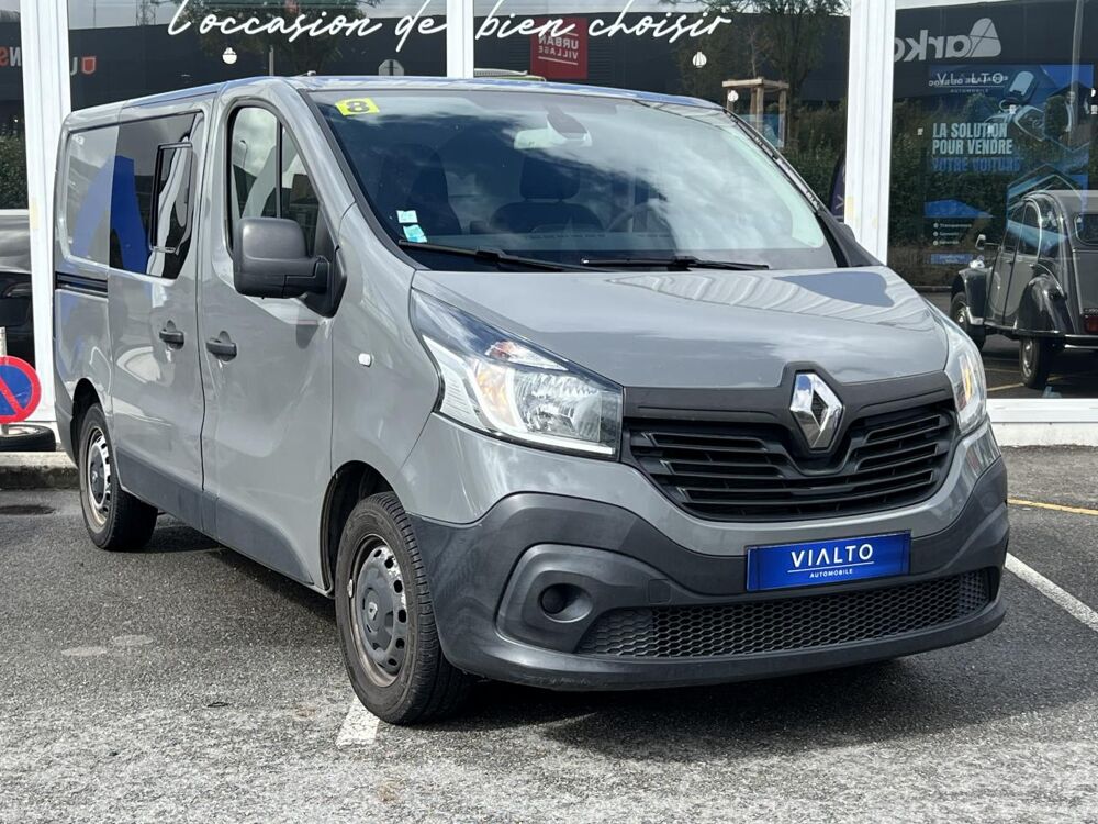 Trafic III L1H1 1.6 dCi 140 Confort 3 places 2014 occasion 49070 Beaucouz&eacute;