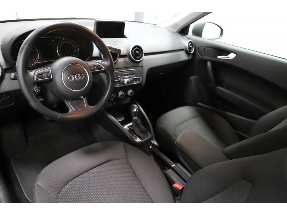 A1 1.0 TFSI ultra 95 Ambition - S-Tronic 2018 occasion 06550 La Roquette-sur-Siagne