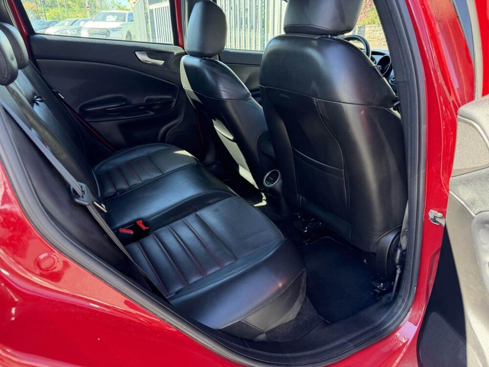 Giulietta 1.4 TB MultiAir - 170 S&S Bva Exclusive gps + clim + radar A 2012 occasion 19100 Brive-la-Gaillarde