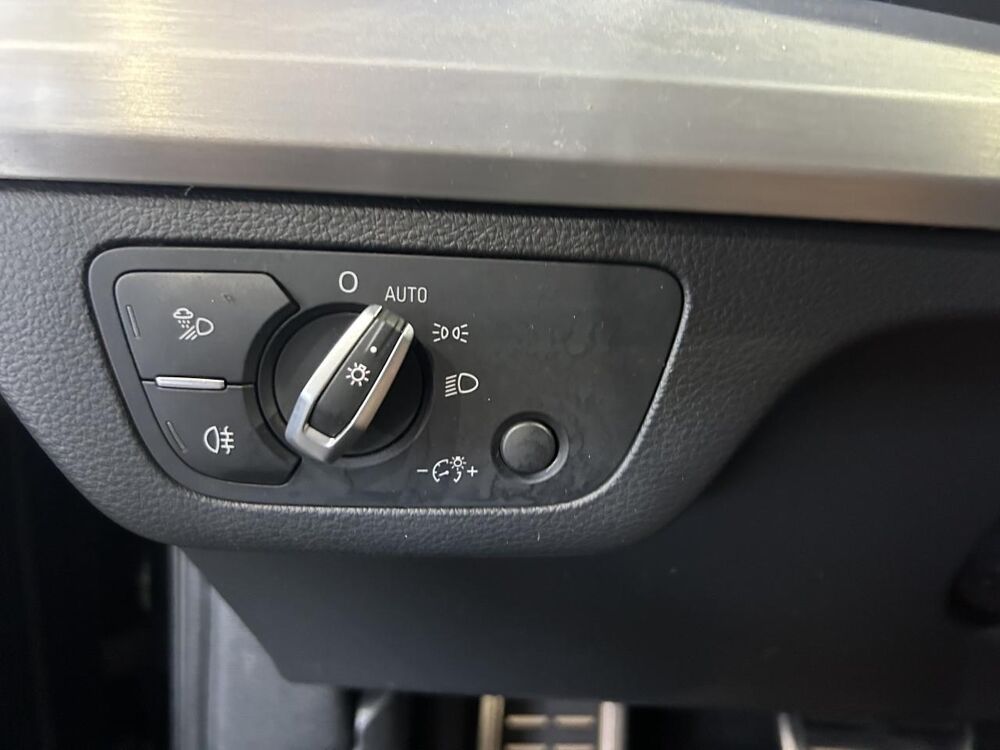 Q5 2.0 35 TDI Mild Hybrid - 163 - BV S-tronic S line PHASE 2 2022 occasion 47200 Saint-Pardoux-du-Breuil