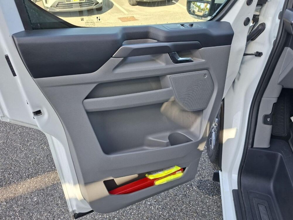 Transit Tourneo Custom 2.0 EcoBlue - 150 TOURNEO CUSTOM II 320 L2 T 2024 occasion 31660 Bessi&egrave;res