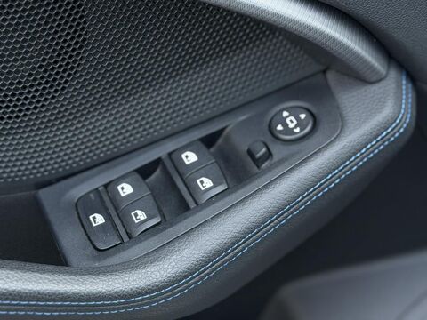 S&eacute;rie 1 (F40) 135i xDrive 306 M 2023 occasion 35300 Foug&egrave;res