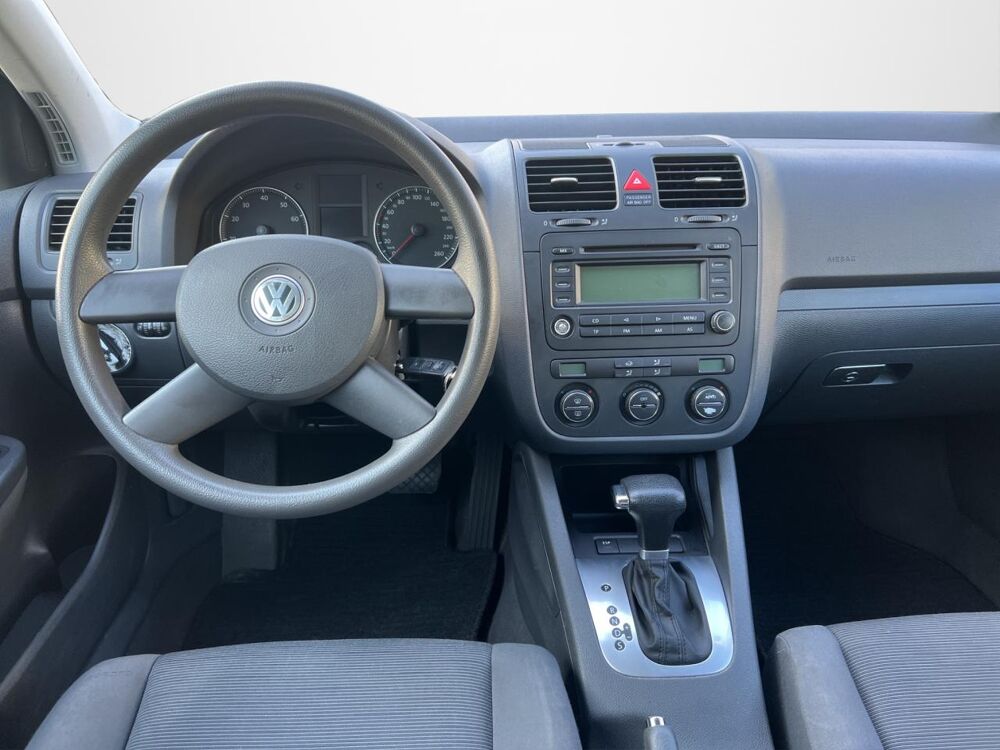 Golf 1.6i - 102 - BV Tiptronic V BERLINE Trend 2004 occasion 06250 Mougins