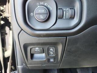 RAM 1500 CREW CAB REBEL 2025 occasion 91830 Le Coudray-Montceaux