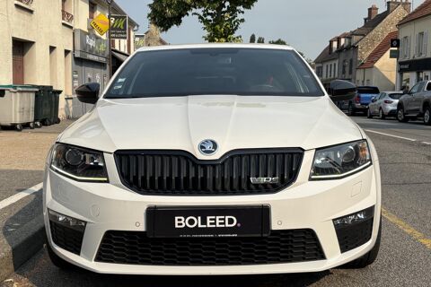 Octavia Skoda RS 2.0 TSI 220 DSG - Sieges RS & Sieges chauffants 2014 occasion 78760 Jouars-Pontchartrain